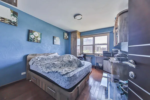 Sold by Remax Edge | media 8