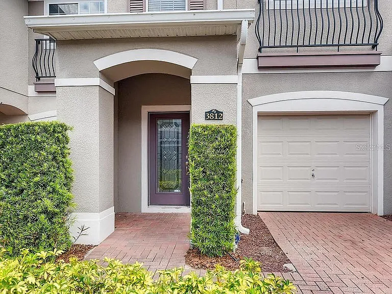 3812 Black Spruce Ln — Photo 4