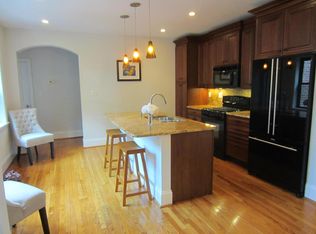 319 N Taylor Ave UNIT D, Saint Louis, MO 63108