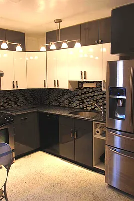 Sold by Superior Realty Service | media 44