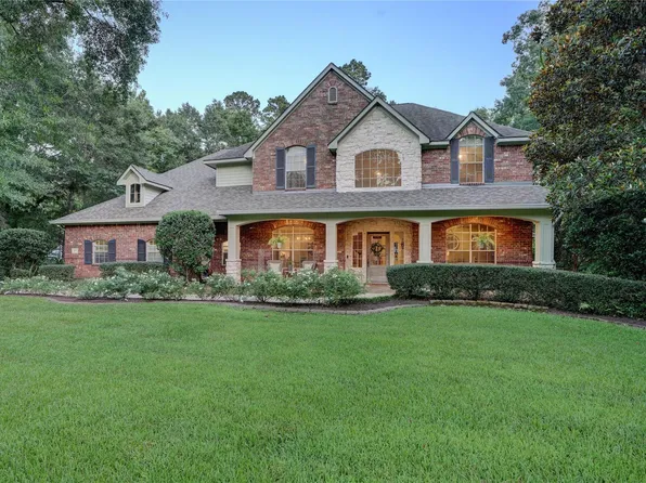 8792 Sunset Heights Ln, Conroe, TX 77302