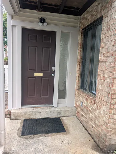 9601 Brassie Way Photo 1