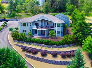 1124 W Winter Ridge Dr, Roseburg, OR 97471