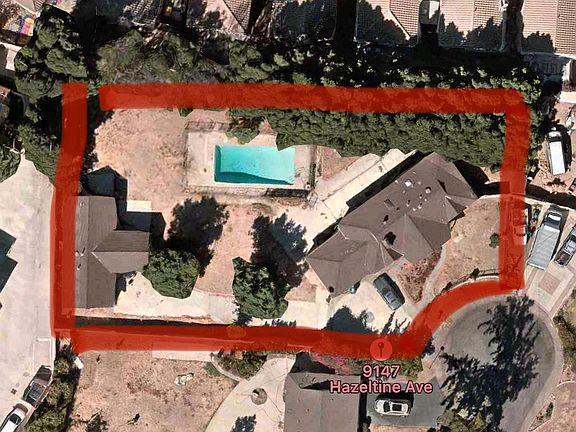 2nd image of 9147 Hazeltine Ave