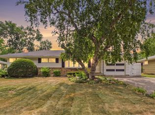 1761 Emerald Dr, New Brighton, MN 55112