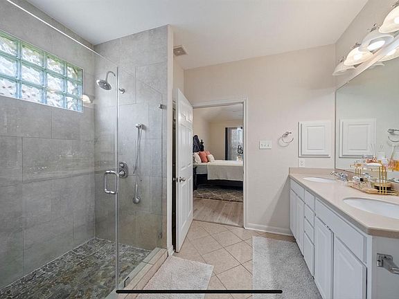4th image of 2708 Mystic Cove Lane