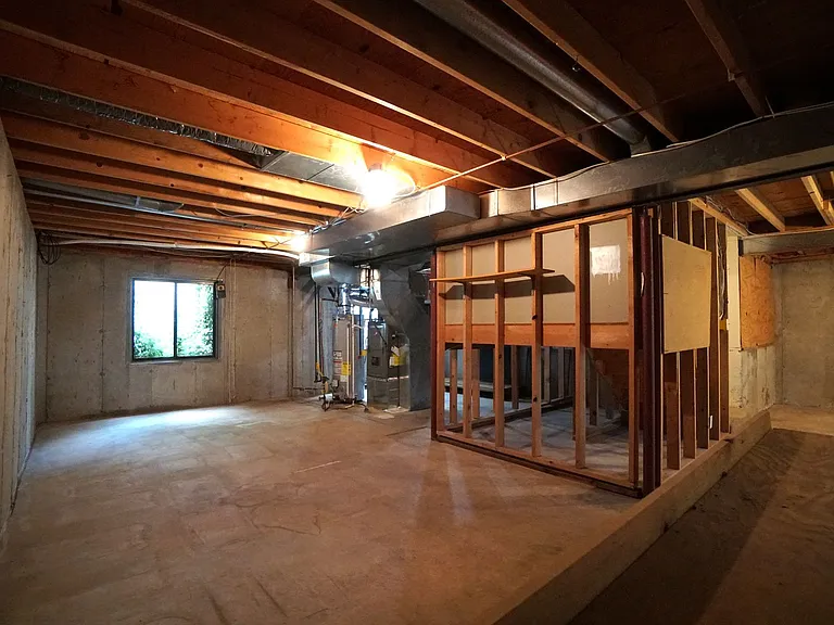 1155 Popes Valley Dr — Photo 31