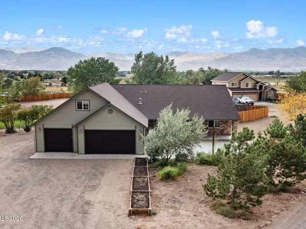 140 Brantingham Ct, Dayton, NV 89403