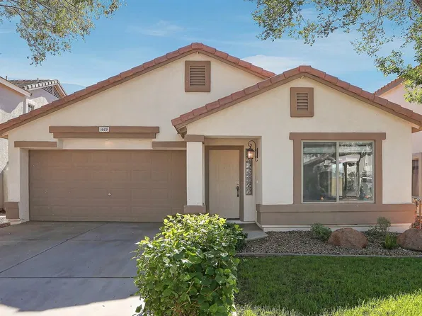 1649 E Leslie Ave, San Tan Valley, AZ 85140