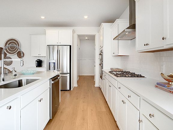 6th image of this home