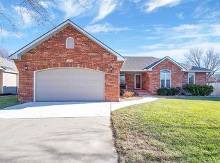 4848 Farmstead St, Wichita, KS 67220