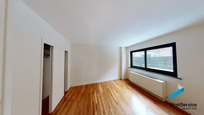 Rented by FirstService Realty (legacy) | media 17