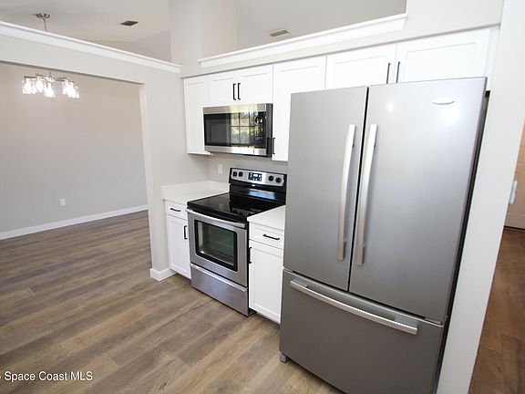 4th image of 1511 Colorado St SE