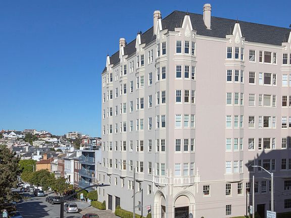 5th image of 2395 Pacific Ave #304
