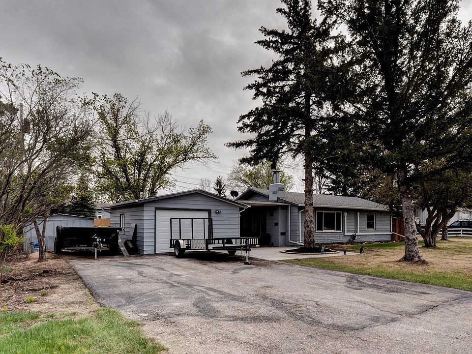 1st image of 3785 Dawn Ln