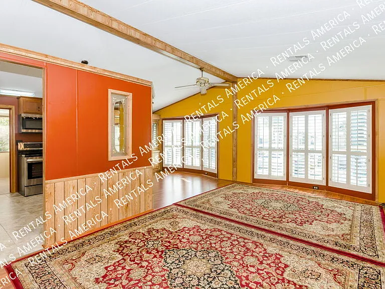 10684 N Stromboli Ave — Photo 4