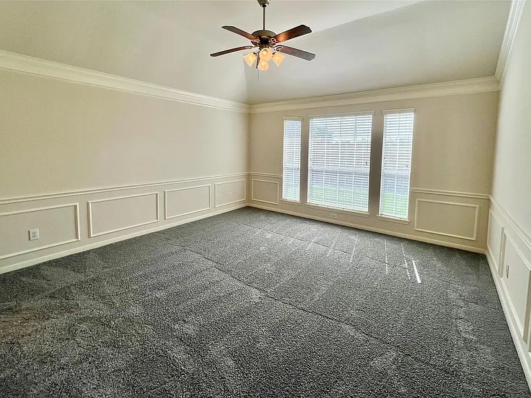 128 Emerald Loch Ln — Photo 24
