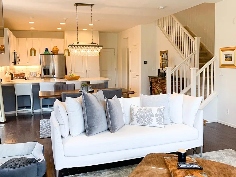 5435 Verbena Way — Photo 4