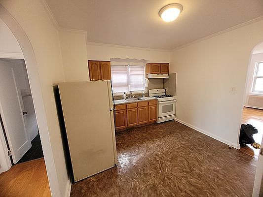 1st image of 21-27 47th St Floor 2