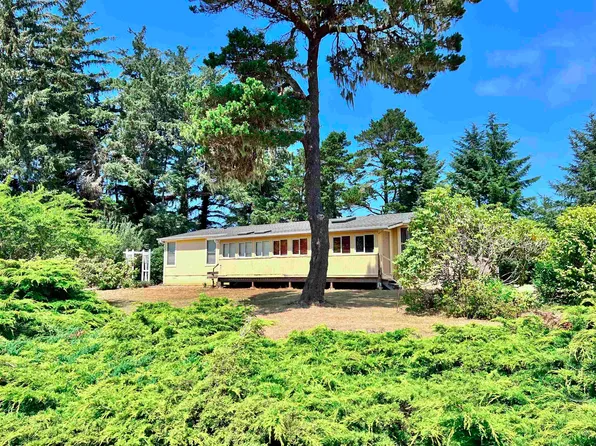 150 Lafayette Way, Crescent City, CA 95531