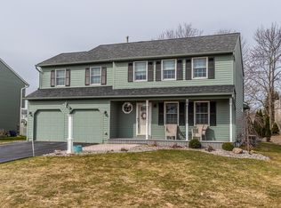 4290 Carmel Dr, Liverpool, NY 13090