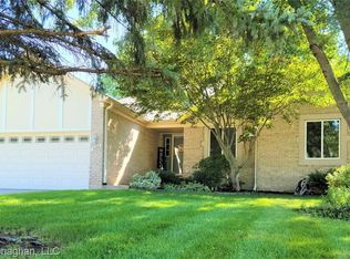 3268 Fanone Dr, Port Huron, MI 48060