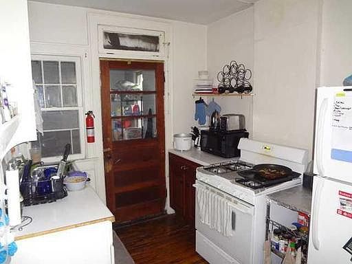 1st image of 1443 Highland St