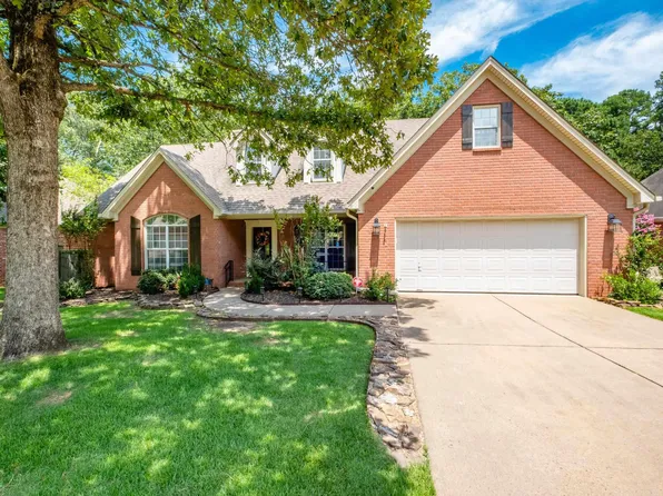 7 Aberdeen Dr, Little Rock, AR 72223