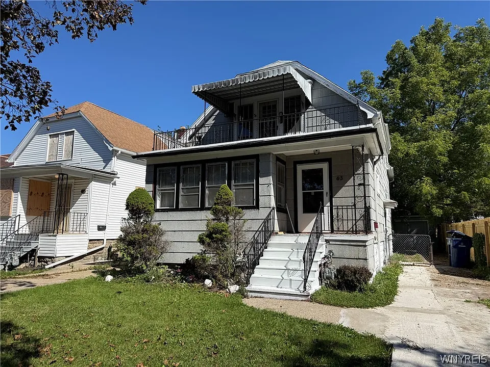 63 Wright Ave