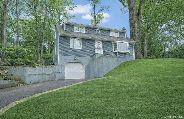 1st image of 67 Kissam Lane