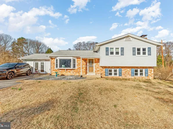 11208 Maplewood Dr, Dunkirk, MD 20754