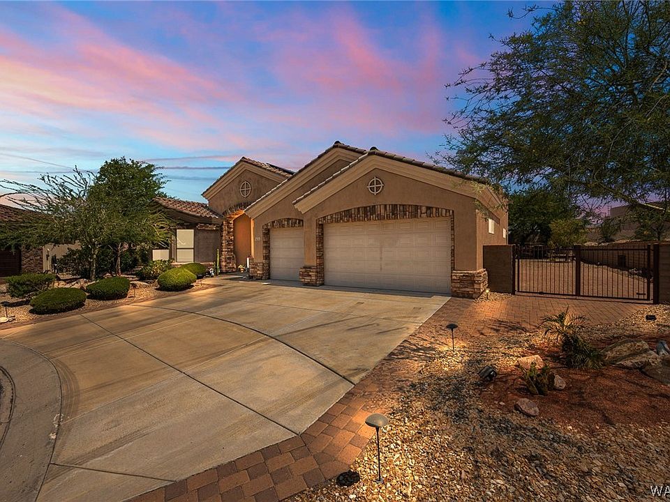 1st image of 2939 Steamboat Drive