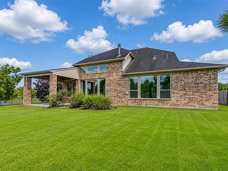 28214 Evergreen Cove Ln — Photo 46