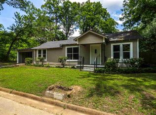 516 Clark St, Gilmer, TX 75644