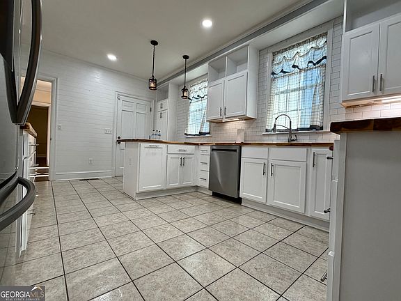 5th image of 95 W Willow Creek Ln