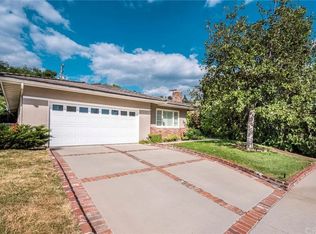 327 Canon De Paraiso Ln, La Canada Flintridge, CA 91011