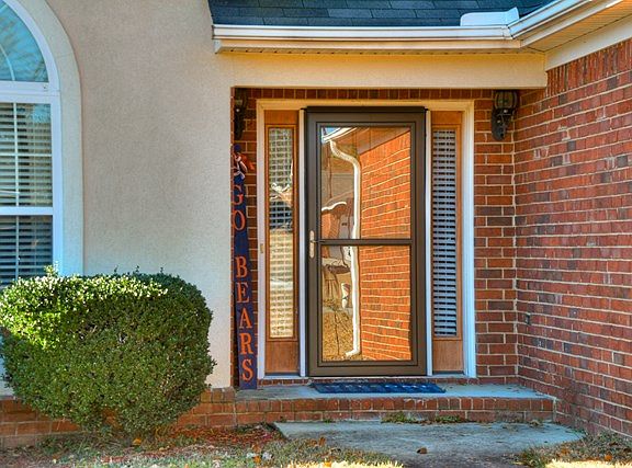 5th image of 1241 Oakridge Plantation Drive