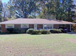 132 Tj Arnold Cir, Ringgold, GA 30736