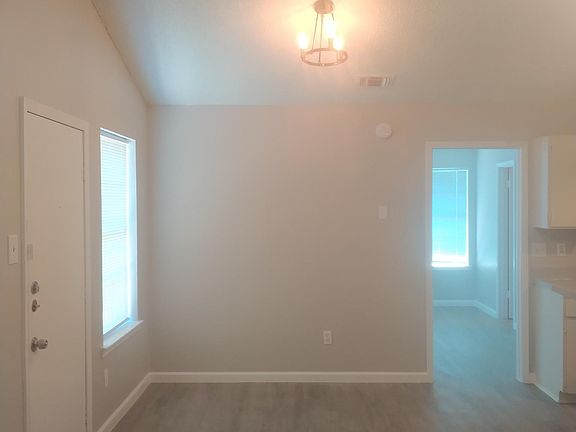 3rd image of 7475 Tiffany Meadows Ln