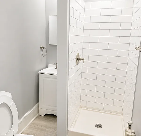 240 Elm St #2 — Photo 2