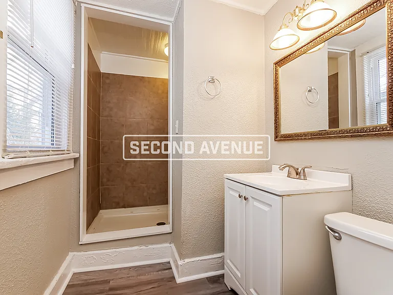 3317 Agnes Ave — Photo 9