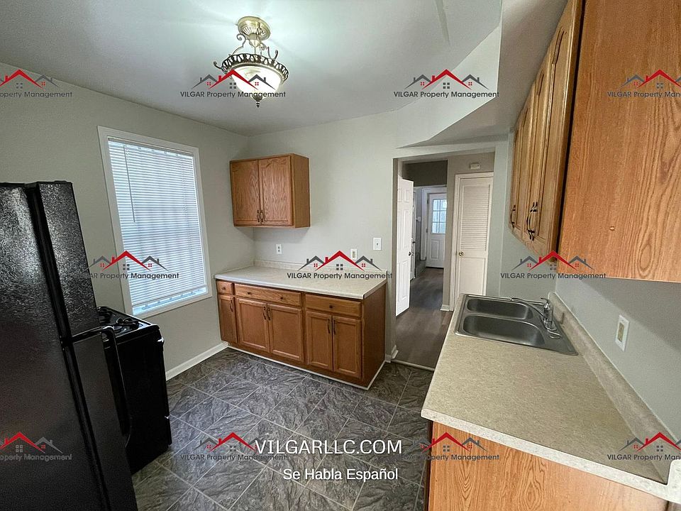 1st image of 1438 W 19th Ave Unit A