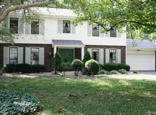 1022 Camargo Dr, Ballwin, MO 63011