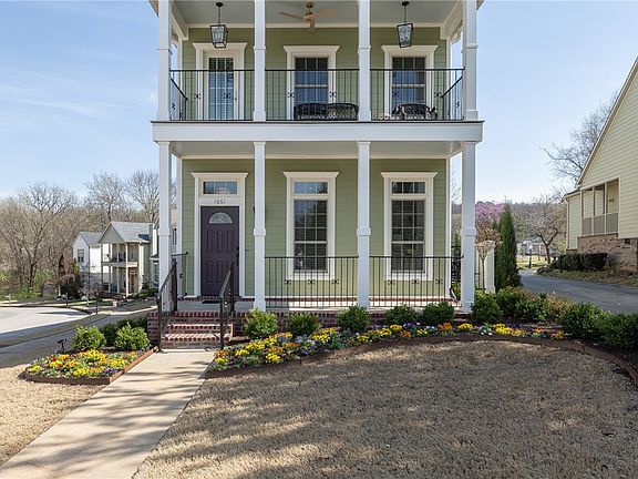 4th image of 1661 E Cypress Ln