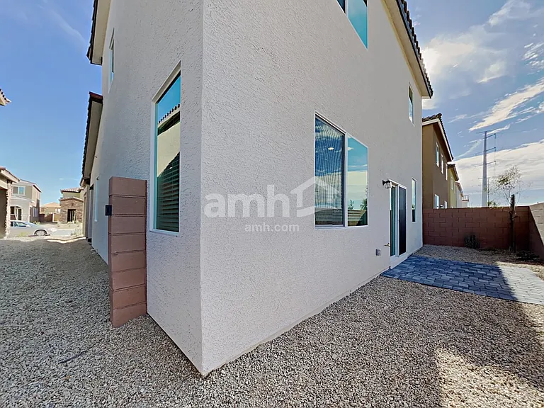 6039 Schmidt St — Photo 23