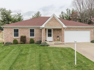 4034 Santa Clara Dr, Greenwood, IN 46142