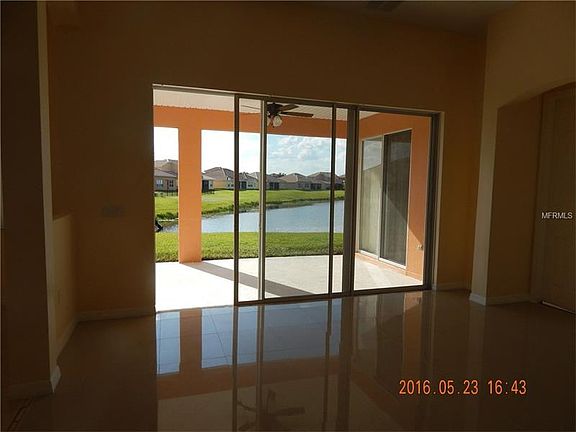 5th image of 2820 Boat Cove Cir