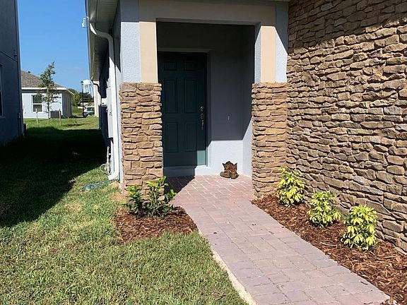 3rd image of 1202 Celery Oaks Ln