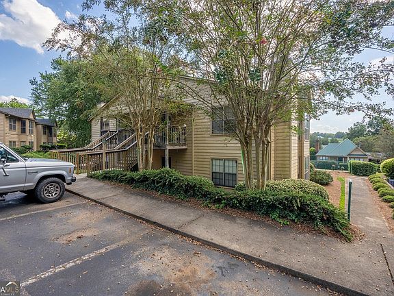 3rd image of 2235 Old Hamilton Pl APT 400D