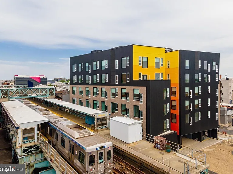 The Magnet in Fishtown — Photo 136